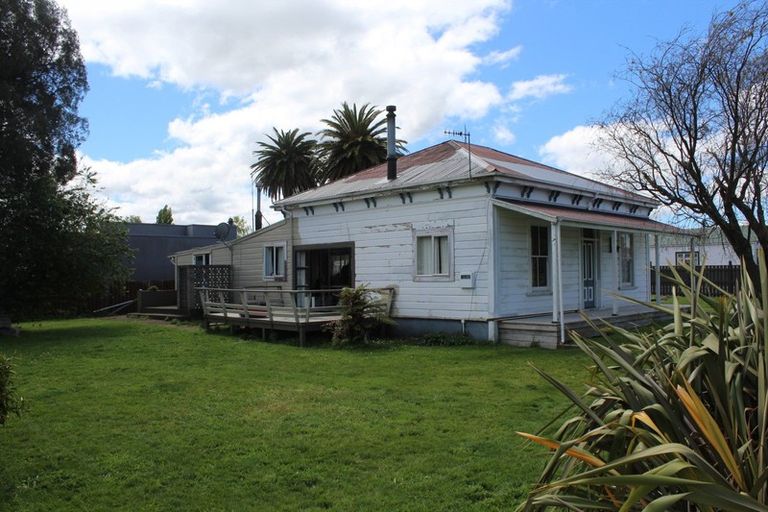 Photo of property in 23 Tennyson Street, Dannevirke, 4930