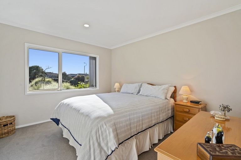 Photo of property in 14 Captains Loop, Haruru, 0204