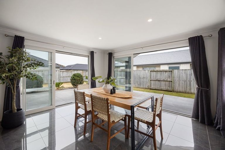 Photo of property in 9 Magellan Rise, Flagstaff, Hamilton, 3210