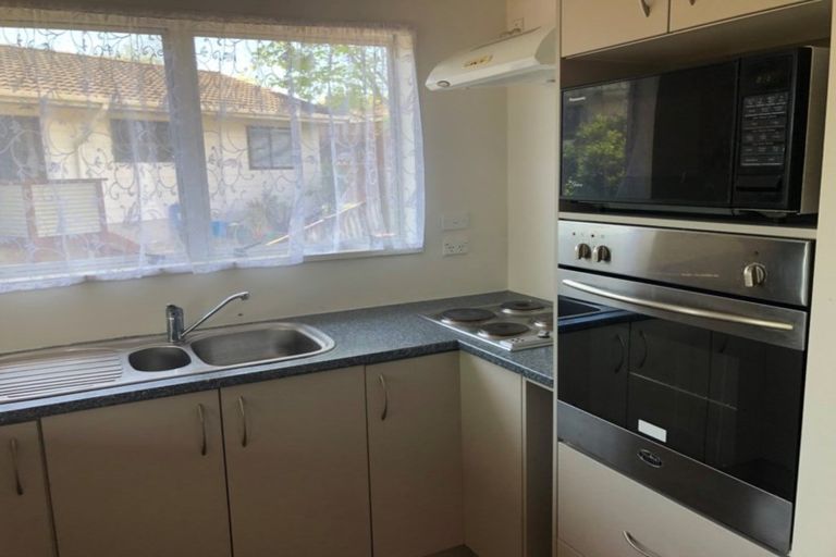 Photo of property in 40 Cumberland Crescent, Welcome Bay, Tauranga, 3112