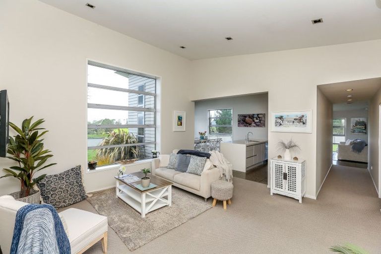 Photo of property in 1375 Carrington Road, Hurworth, New Plymouth, 4371