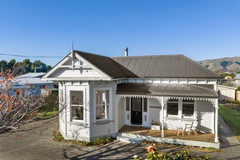 Photo of property in 60 Park Terrace, Blenheim, 7201