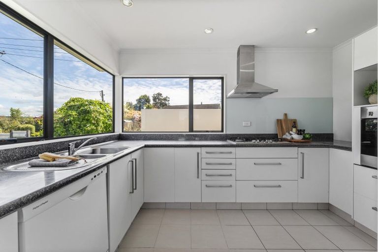 Photo of property in 7 Pataka Road, Taupo, 3330