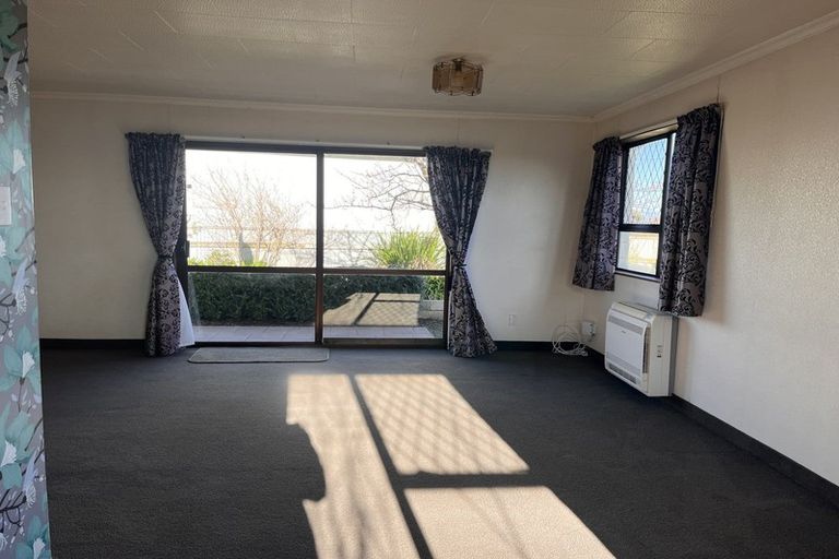 Photo of property in 33 Lupin Road, Otaki, 5512