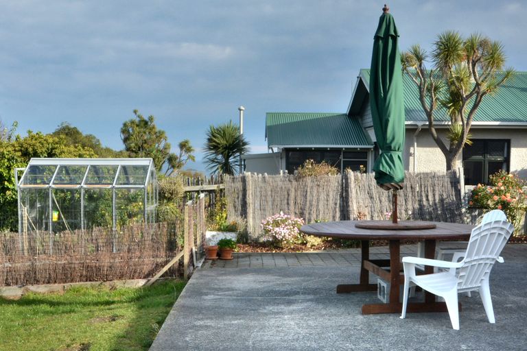 Photo of property in 46 Hunt Street, Andersons Bay, Dunedin, 9013