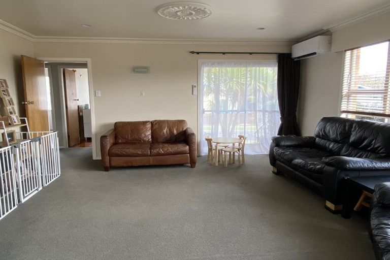 Photo of property in 2 De Vere Crescent, Chartwell, Hamilton, 3210