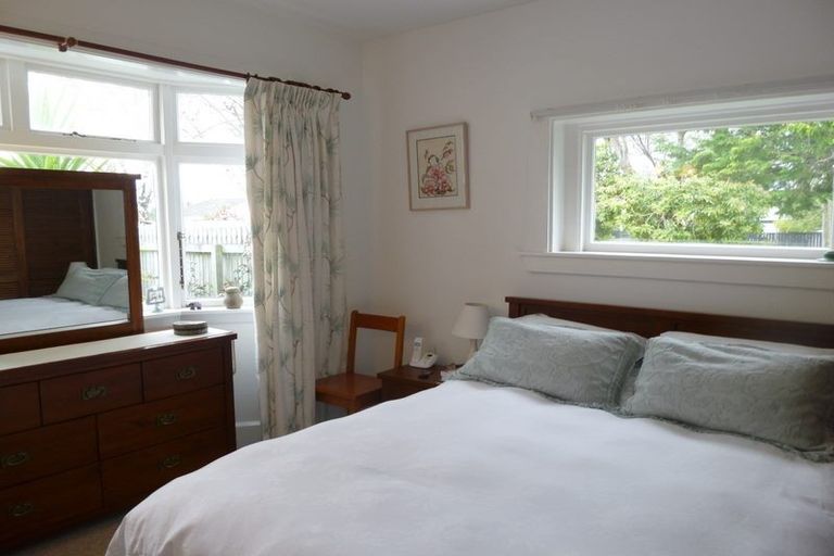 Photo of property in 48 Ngaio Street, Saint Martins, Christchurch, 8022