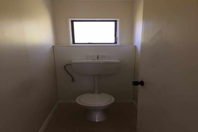 Photo of property in 36 Jackson Terrace, Ranui, Porirua, 5024