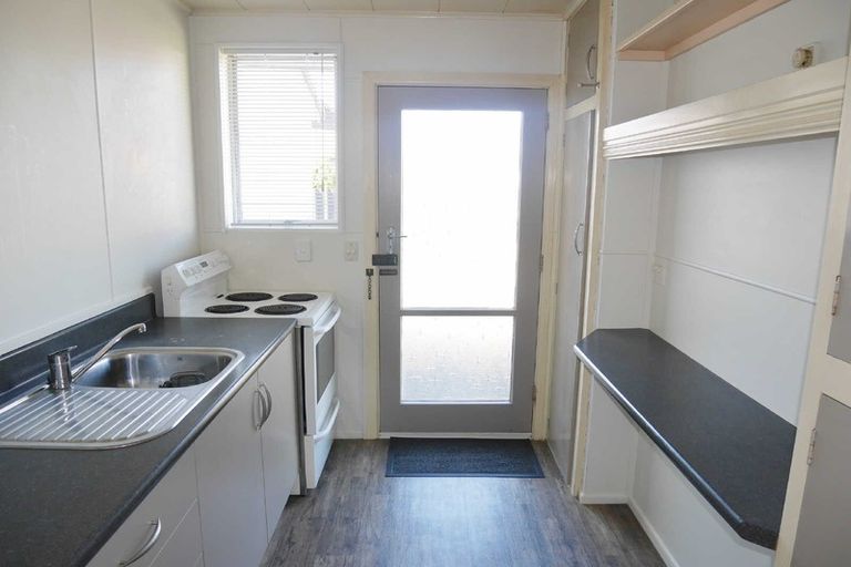 Photo of property in 3/5 Division Street, Riccarton, Christchurch, 8041