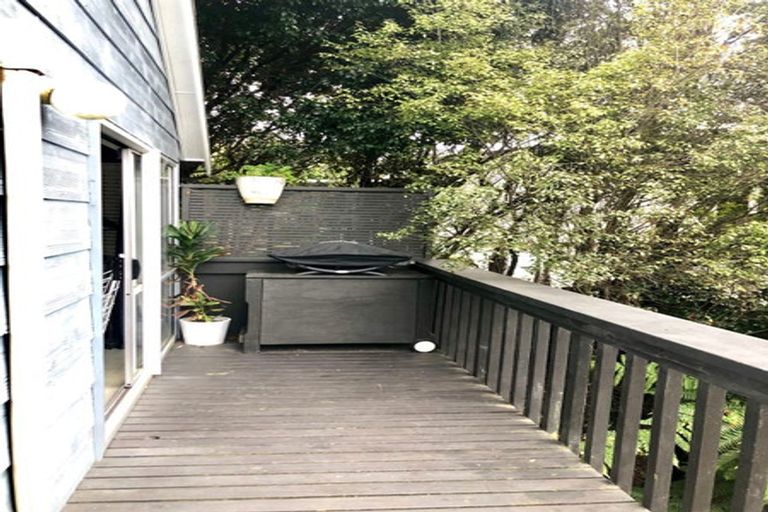 Photo of property in 1/21 Mahara Avenue, Birkenhead, Auckland, 0626