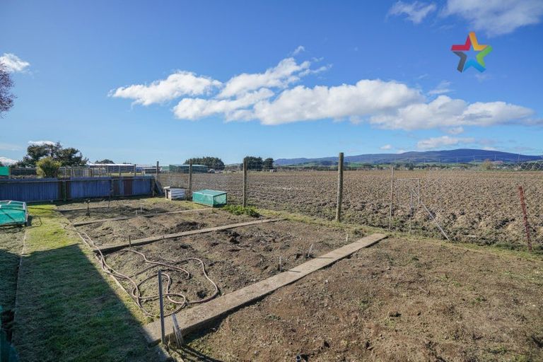 Photo of property in 37 Papatotara Road, Tuatapere, 9620