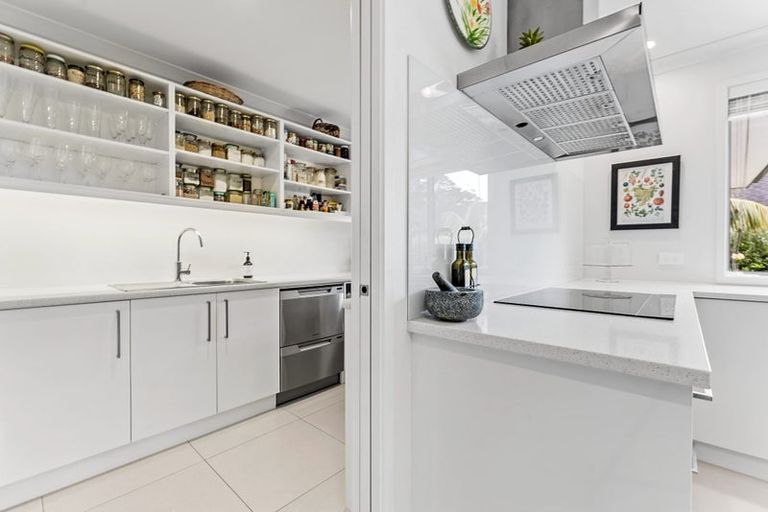 Photo of property in 11 Kelly Greens, Silverdale, 0932