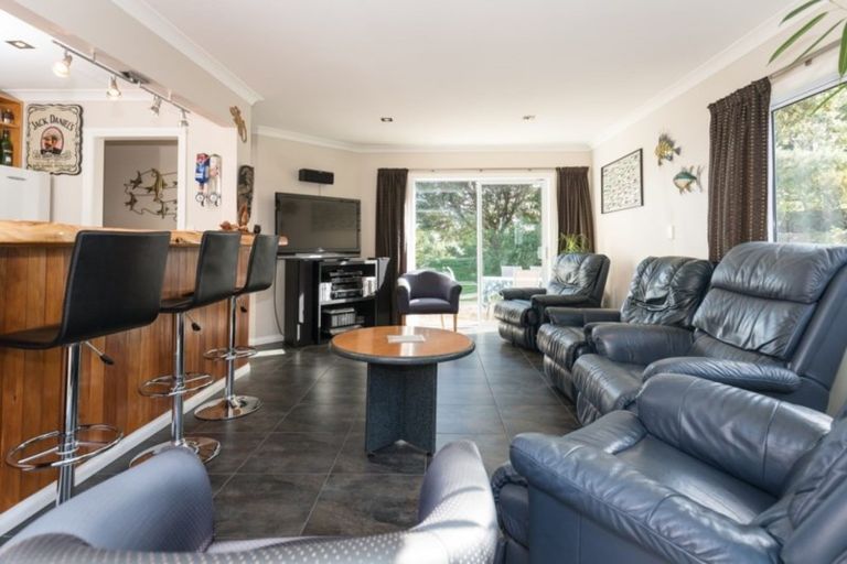 Photo of property in 20 Derham Road, Te Horo, Otaki, 5581