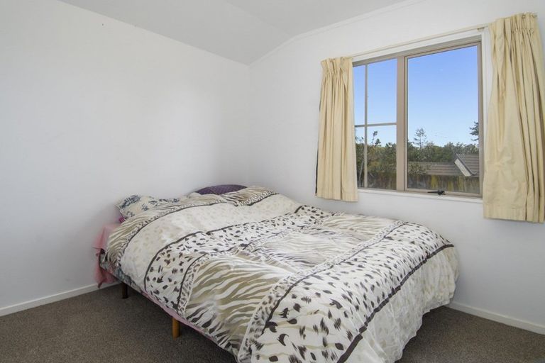 Photo of property in 60 Pelorus Street, Welcome Bay, Tauranga, 3112