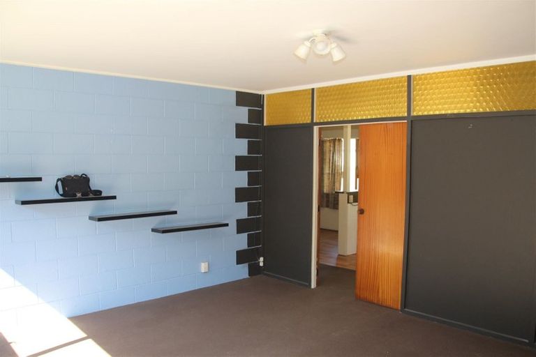 Photo of property in 2/81 Stredwick Drive, Torbay, Auckland, 0630