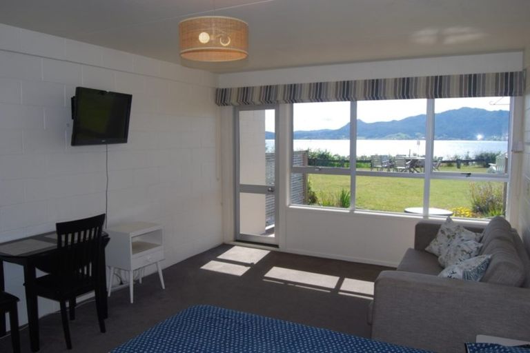 Photo of property in 150c One Tree Point Road, One Tree Point, 0118