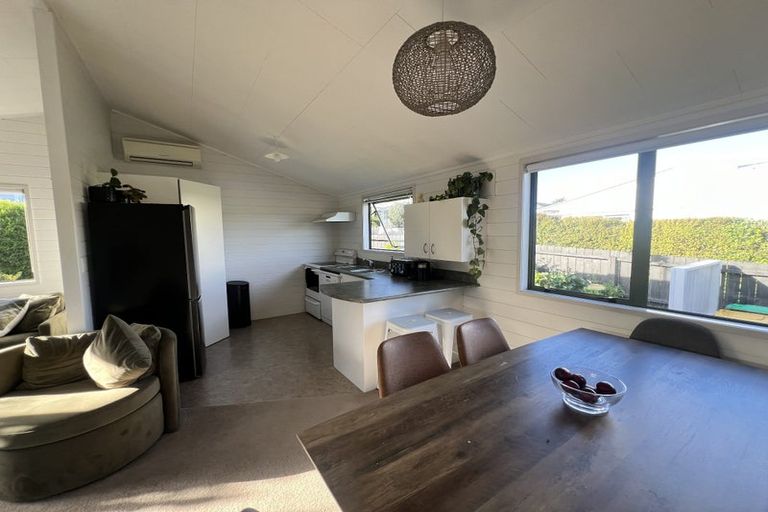 Photo of property in 10a Brandon Road, Manly, Whangaparaoa, 0930