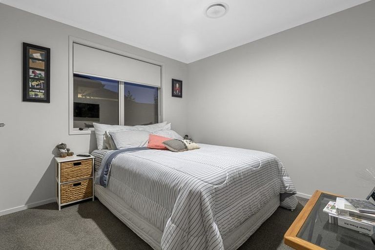 Photo of property in 69 Bert Wall Drive, Omokoroa, 3114