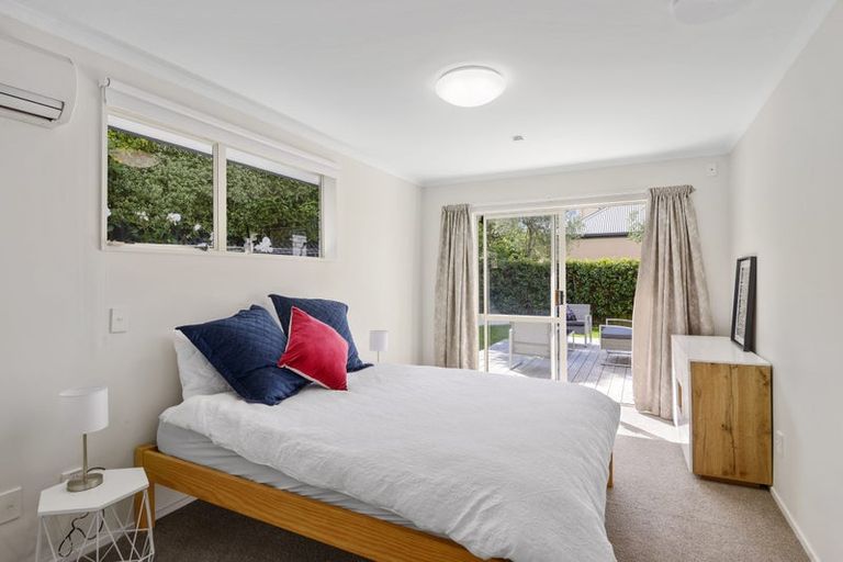 Photo of property in 83a Wilsons Road, Saint Martins, Christchurch, 8022