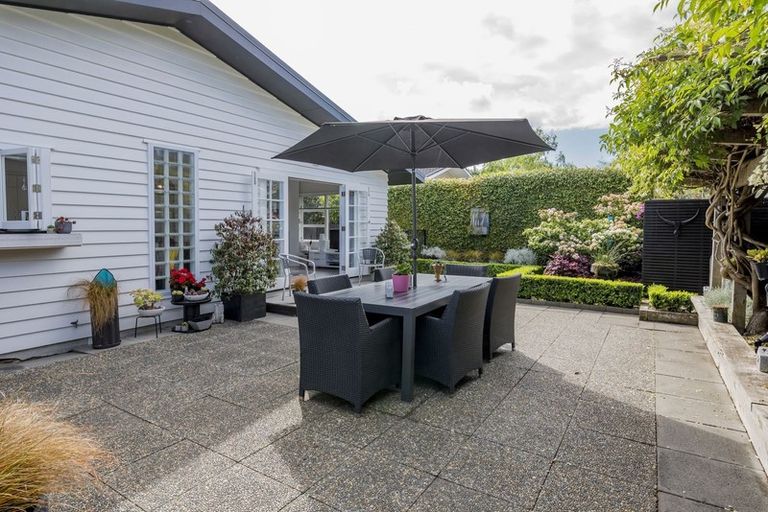 Photo of property in 7 Ngarara Road, Waikanae, 5036