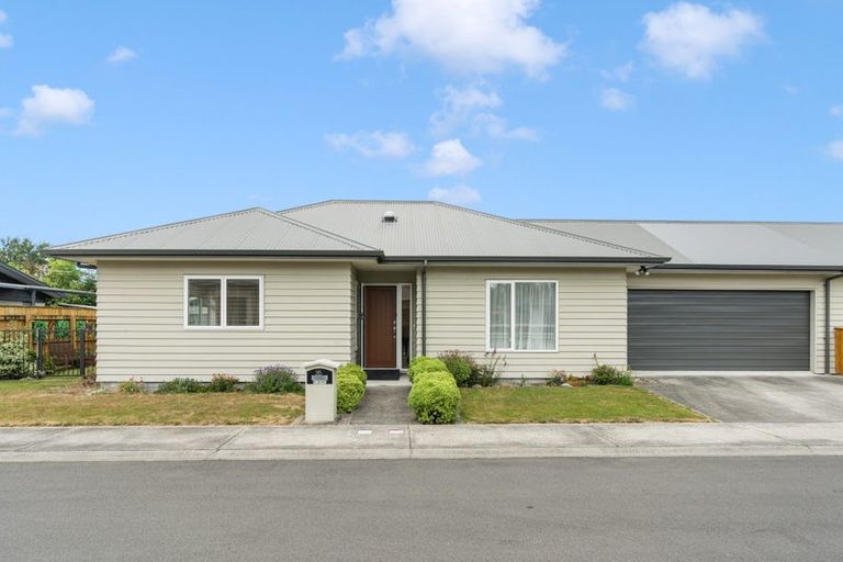 Photo of property in 35 John Mcdonald Mews, Masterton, 5810