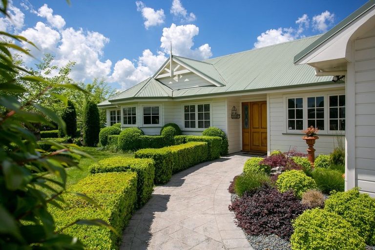 Photo of property in 1 Calvert Place, Cambridge, 3434