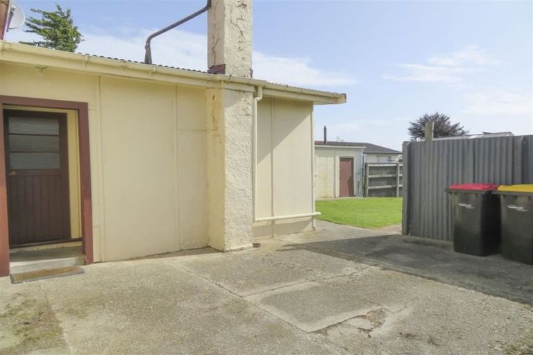 Photo of property in 74 Broughton Street, Gore, 9710