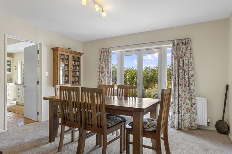 Photo of property in 6 Lancewood Way, Rangiora, 7400