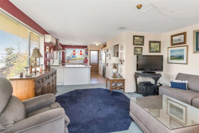 Photo of property in 1/6 Douglas Road, Amberley, 7410