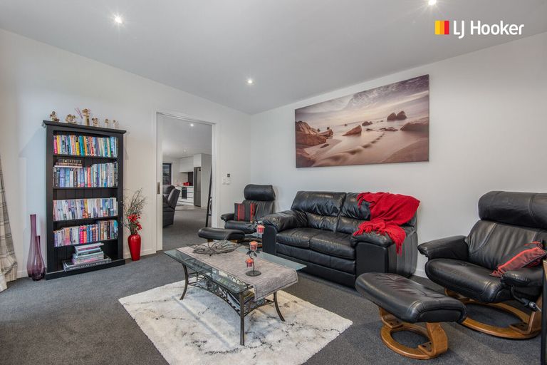 Photo of property in 8 Erica Crescent, Mosgiel, 9024