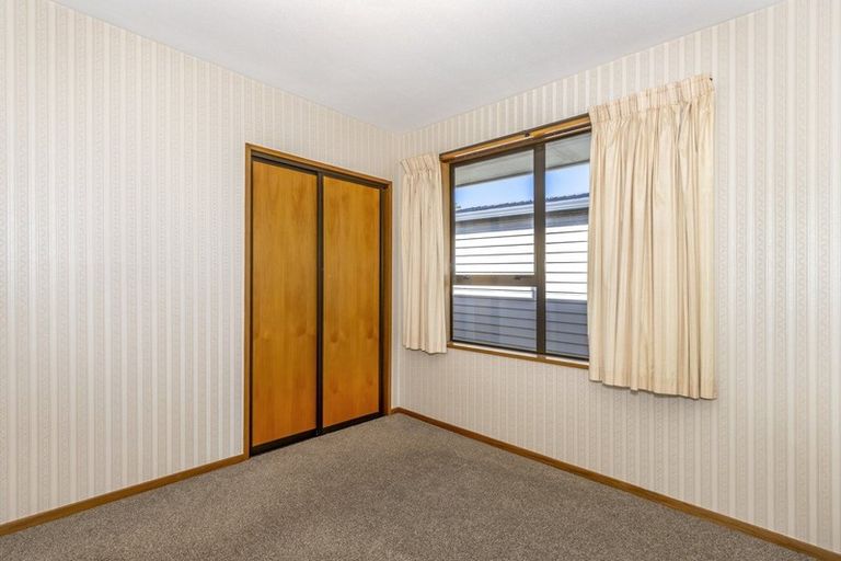 Photo of property in 2/1 Spurway Place, Mairehau, Christchurch, 8013