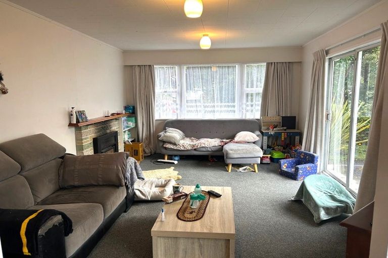 Photo of property in 13 East Street, Greytown, 5712