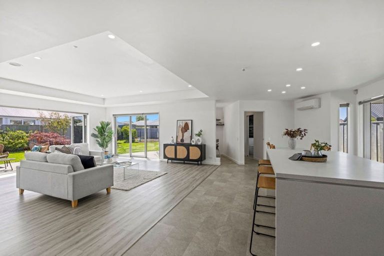 Photo of property in 48 Tutaipatu Avenue, Pegasus, 7612