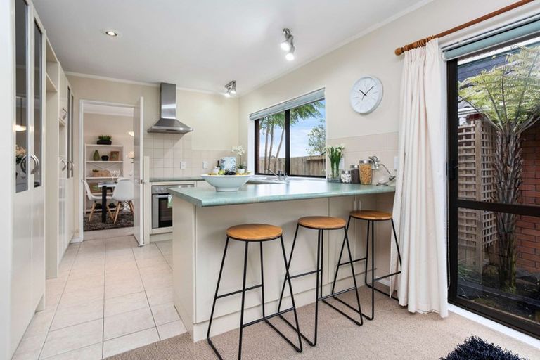 Photo of property in 90a Simmental Crescent, Somerville, Auckland, 2014