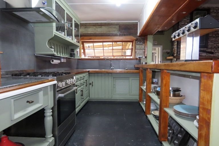 Photo of property in 69 Shiel Street, Reefton, 7830