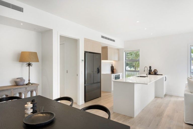 Photo of property in 124 Ranfurly Road, Whangamata, 3620