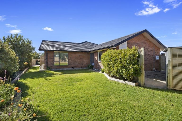 Photo of property in 5b James Drive, Bell Block, New Plymouth, 4312