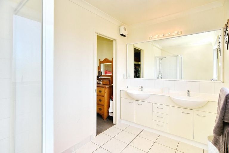 Photo of property in 1 Limes Avenue, Parklands, Christchurch, 8083