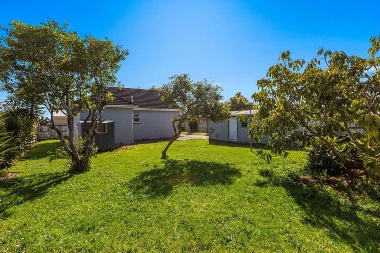 Photo of property in 1/42 Vine Street, Mangere East, Auckland, 2024