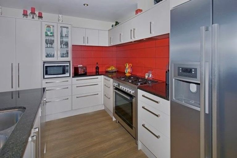 Photo of property in 38 Somerset Terrace, Stoke, Nelson, 7011