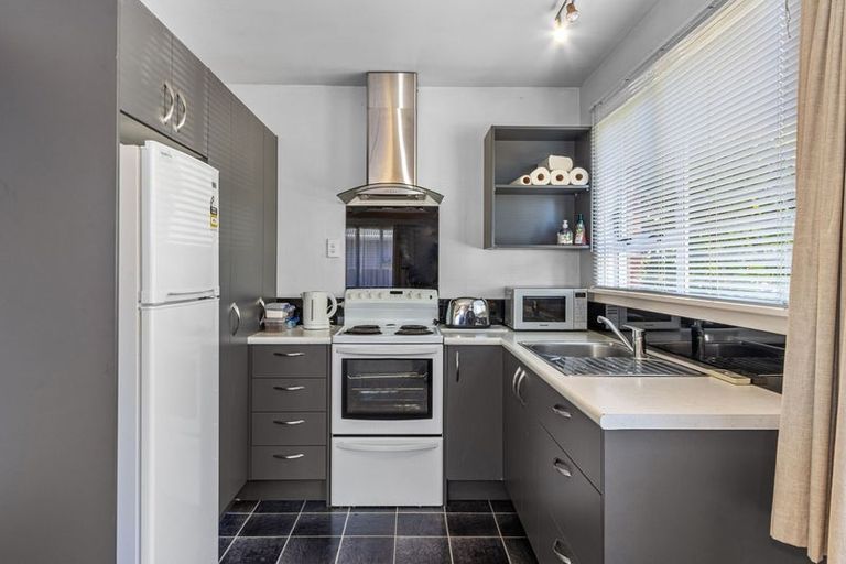 Photo of property in 32 Maidstone Road, Ilam, Christchurch, 8041