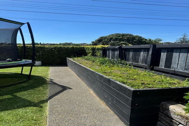 Photo of property in 28 Windsor Road, Bellevue, Tauranga, 3110