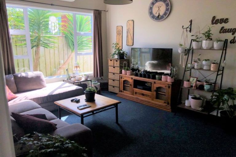 Photo of property in 91 Centennial Avenue, Waitara, 4320