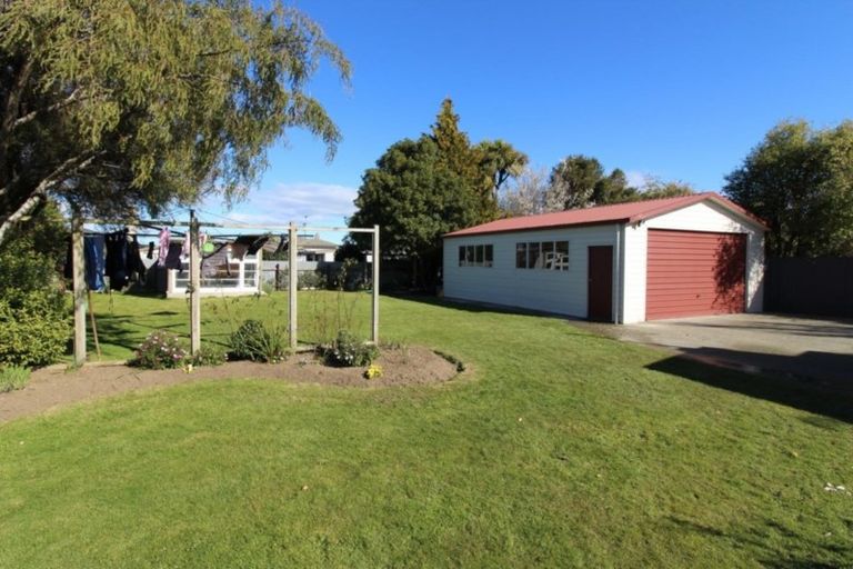 Photo of property in 39 Home Street, Winton, 9720