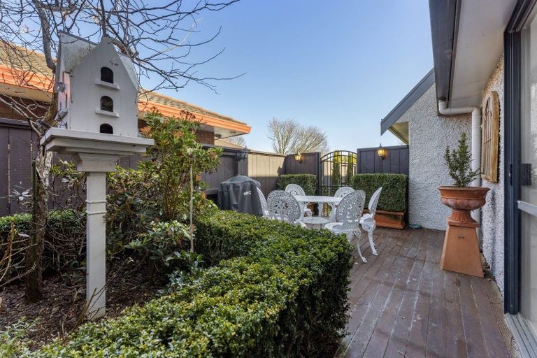 Photo of property in 113 John F Kennedy Drive, Milson, Palmerston North, 4414