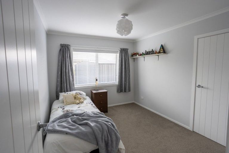 Photo of property in 22 Austin Reid Avenue, Carterton, 5713