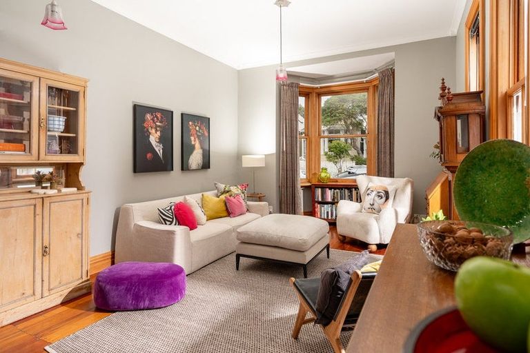 Photo of property in 93 Elizabeth Street, Mount Victoria, Wellington, 6011