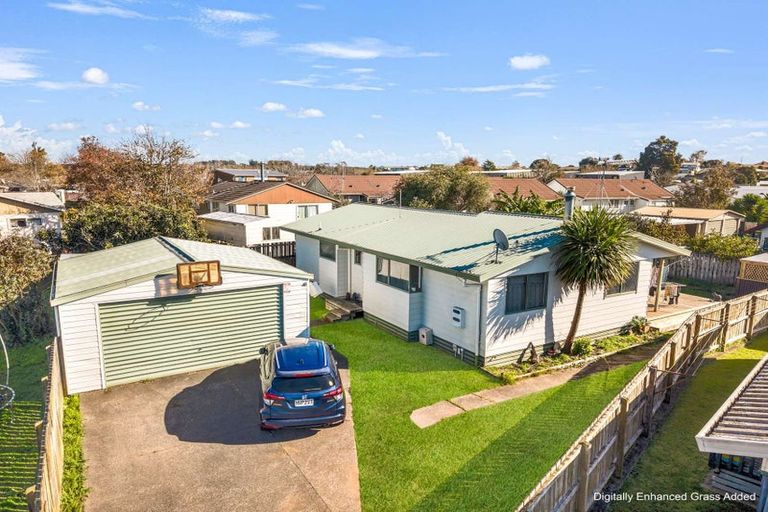 Photo of property in 46 Odlin Crescent, Nawton, Hamilton, 3200