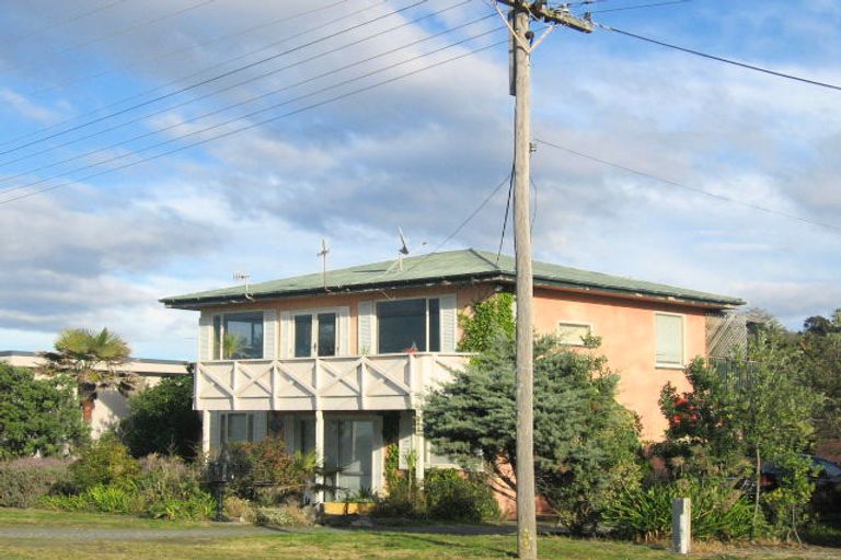 Photo of property in 14 Le Quesne Road, Bay View, Napier, 4104