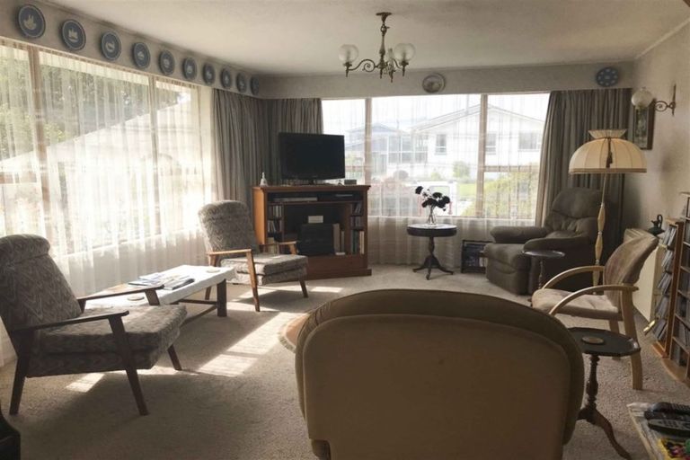 Photo of property in 33 Kildare Drive, Waikiwi, Invercargill, 9810